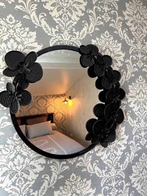 Le Domaine Apartment Epernay Bagian luar foto